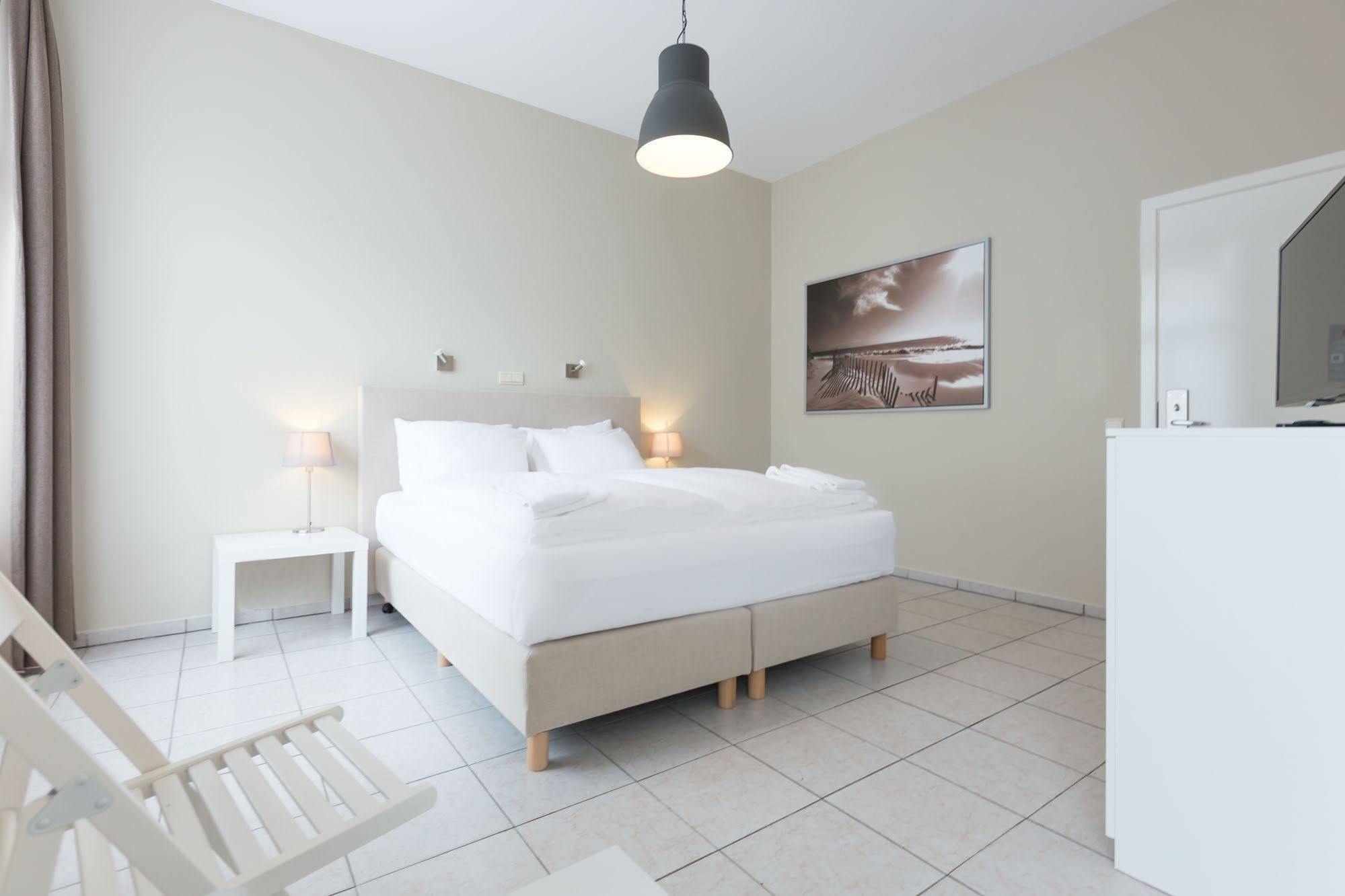 Hotel Franky Blankenberge Bagian luar foto