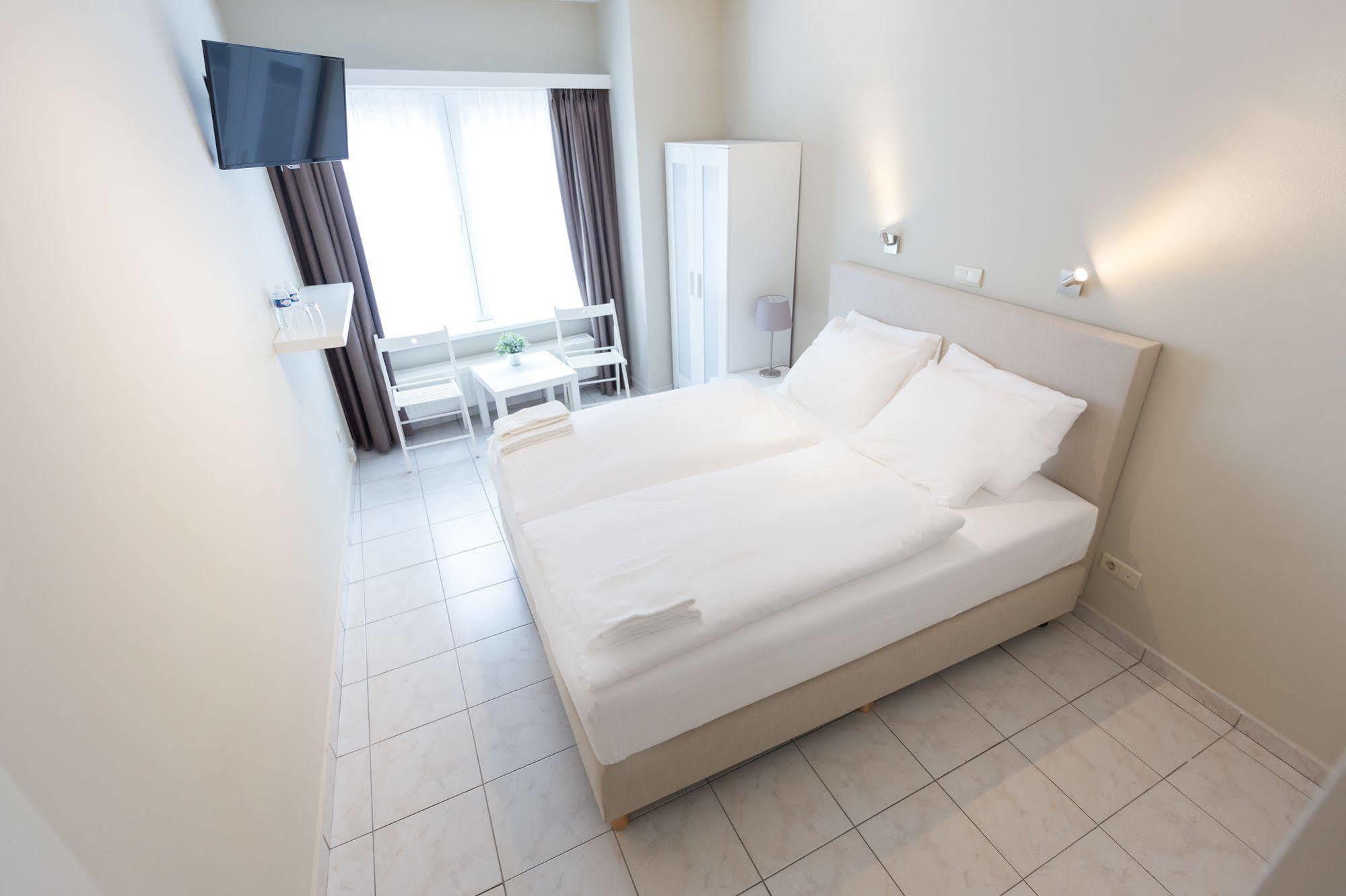 Hotel Franky Blankenberge Bagian luar foto