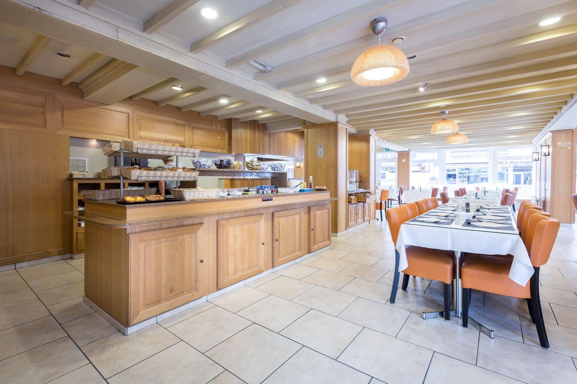 Hotel Franky Blankenberge Bagian luar foto